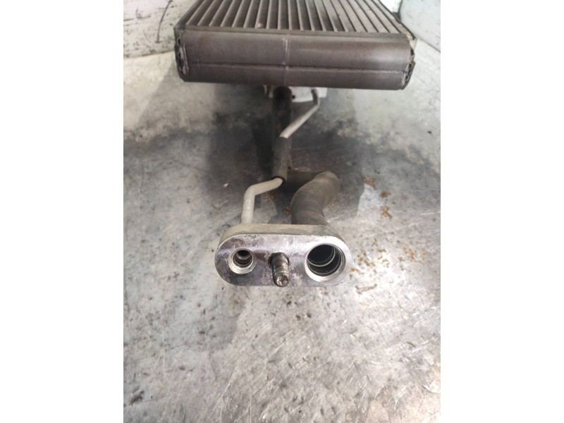 Recambio de evaporador aire acondicionado para kia carnival 2.9 crdi cat referencia OEM IAM E416230560  