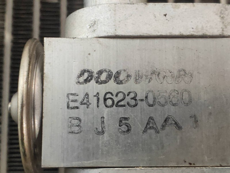 Recambio de evaporador aire acondicionado para kia carnival 2.9 crdi cat referencia OEM IAM E416230560  