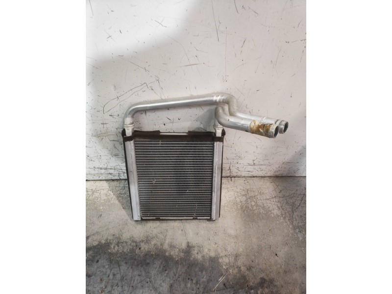 Recambio de radiador calefaccion / aire acondicionado para kia carnival 2.9 crdi cat referencia OEM IAM   