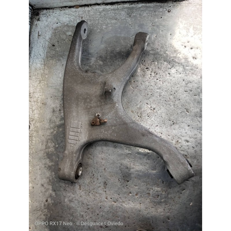 Recambio de brazo suspension inferior trasero izquierdo para audi a5 coupe (8t) 3.0 tdi quattro referencia OEM IAM 8K055311J  