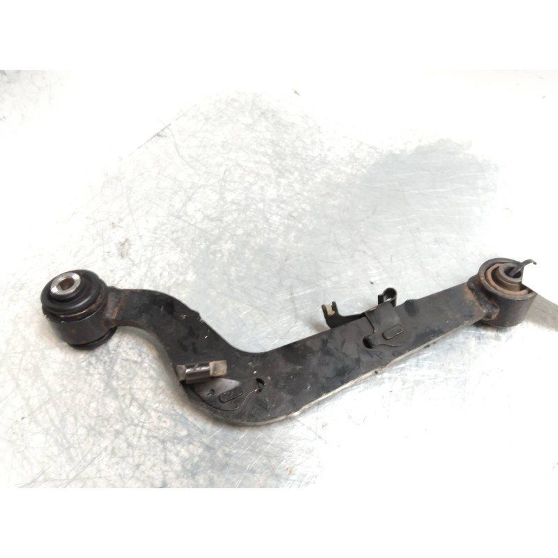 Recambio de brazo suspension inferior trasero derecho para toyota rav 4 (a3) 2.2 turbodiesel cat referencia OEM IAM   