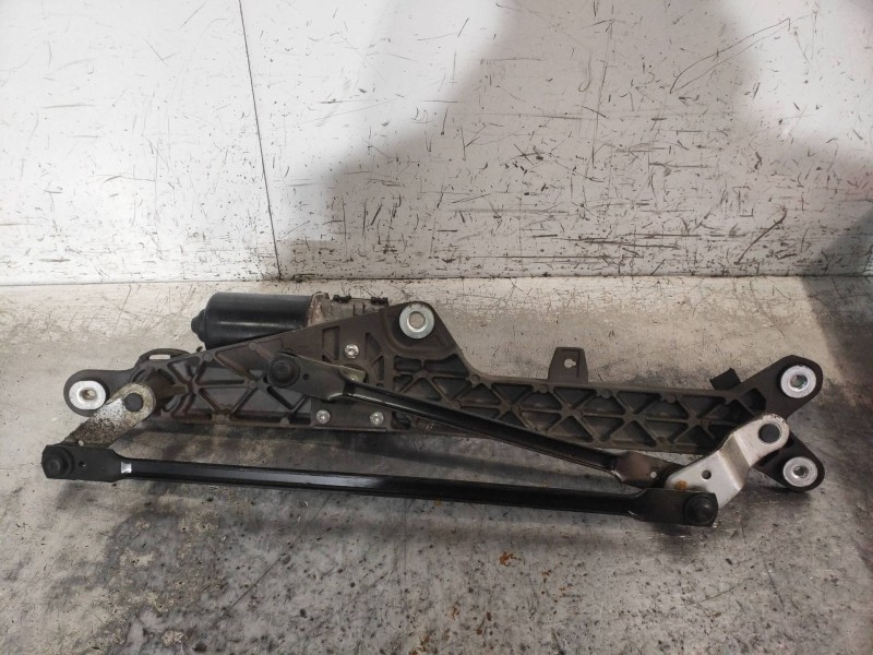 Recambio de motor limpia delantero para kia carnival 2.9 crdi cat referencia OEM IAM   