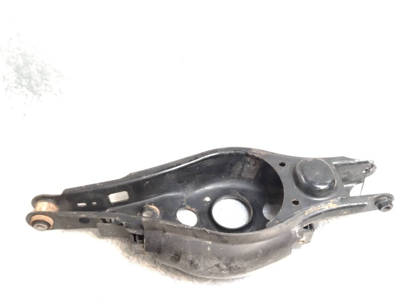 Recambio de brazo suspension inferior trasero izquierdo para toyota rav 4 (a3) 2.2 turbodiesel cat referencia OEM IAM   