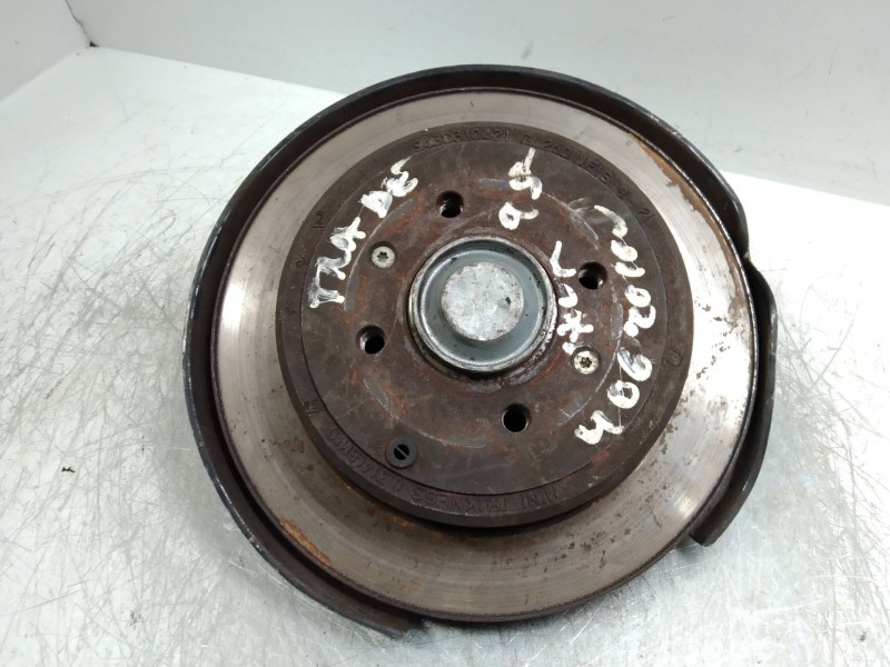 Recambio de mangueta trasera derecha para peugeot 406 berlina (s1/s2) 2.0 cat referencia OEM IAM    Recambio de mangueta trasera derecha para peugeot 406 berlina (s1/s2) 2.0 cat referencia OEM IAM