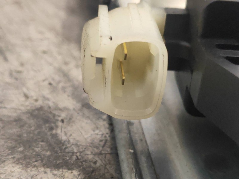 Recambio de elevalunas delantero derecho para kia carnival 2.9 crdi cat referencia OEM IAM 824604D000 2621003570 