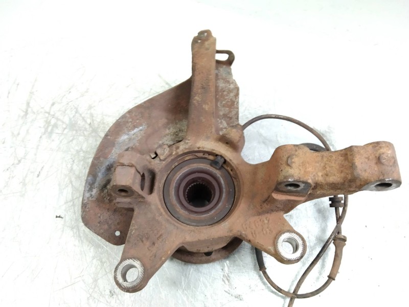 Recambio de mangueta delantera izquierda para peugeot expert tepee l2h1 premium referencia OEM IAM   