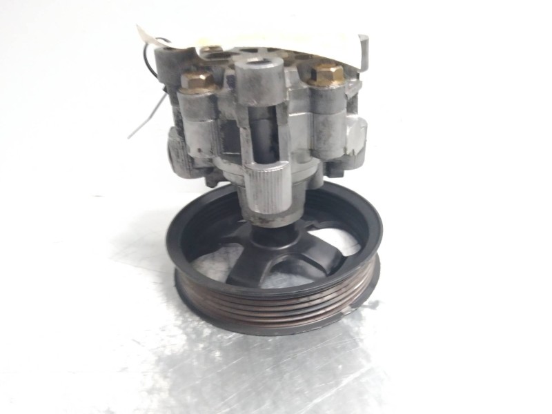 Recambio de bomba direccion para toyota corolla (e11) 1.4 linea terra (5-ptas.) referencia OEM IAM   