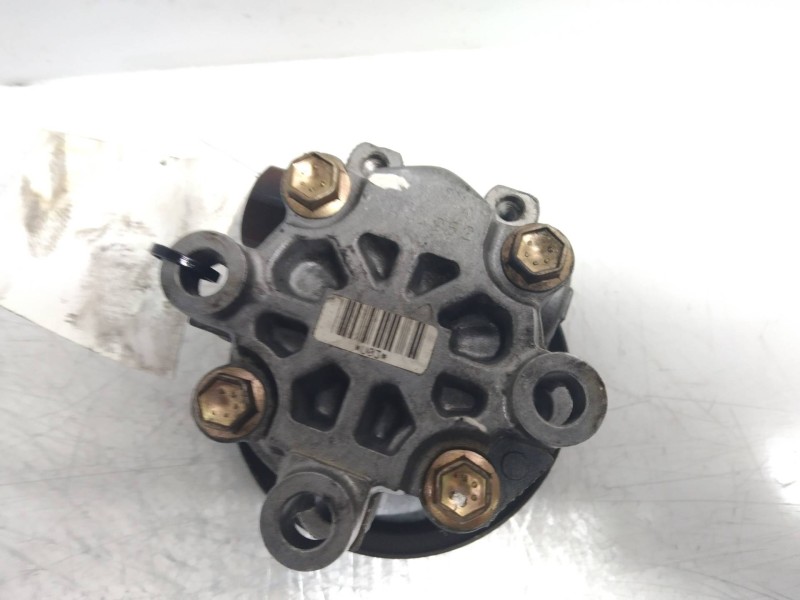 Recambio de bomba direccion para toyota corolla (e11) 1.4 linea terra (5-ptas.) referencia OEM IAM   