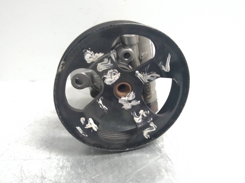 Recambio de bomba direccion para toyota corolla (e11) 1.4 linea terra (5-ptas.) referencia OEM IAM   