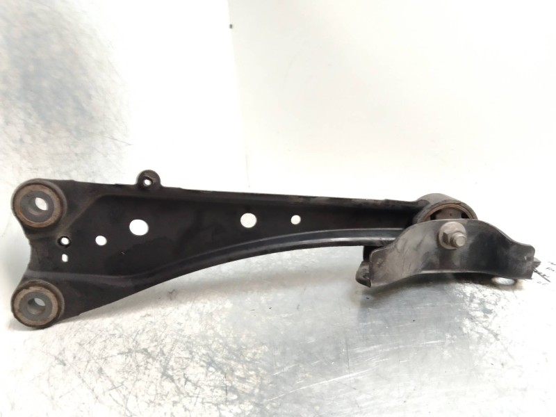 Recambio de tirante trasero derecho para toyota rav 4 (a3) sol referencia OEM IAM    Recambio de tirante trasero derecho para toyota rav 4 (a3) sol referencia OEM IAM