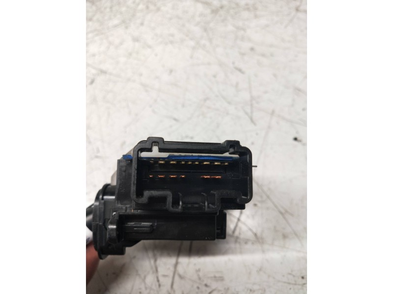 Recambio de mando limpia para toyota corolla (e11) 1.4 linea terra (5-ptas.) referencia OEM IAM 17A164  