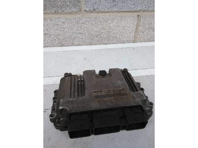 Recambio de centralita motor uce para renault megane ii classic berlina 1.9 dci diesel referencia OEM IAM 0281011275 8200305678  Recambio de centralita motor uce para renault megane ii classic berlina 1.9 dci diesel referencia OEM IAM 0281011275 8200305678