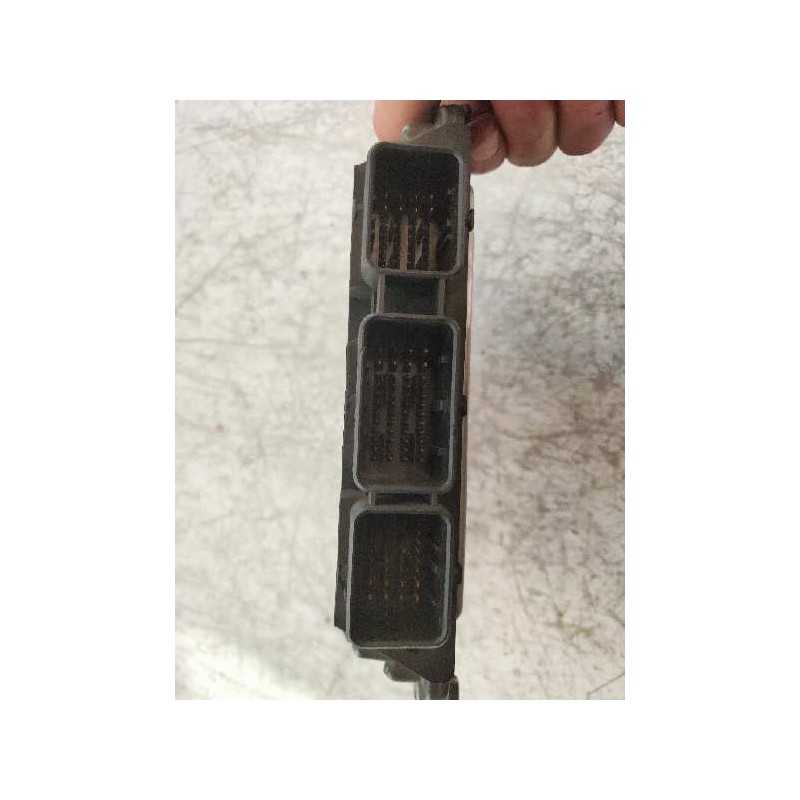 Recambio de centralita motor uce para renault megane ii classic berlina 1.9 dci diesel referencia OEM IAM 0281011275 8200305678  Recambio de centralita motor uce para renault megane ii classic berlina 1.9 dci diesel referencia OEM IAM 0281011275 8200305678