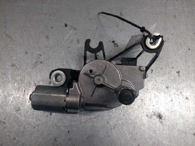 Recambio de motor limpia trasero para volkswagen polo (9n3) 1.6 16v referencia OEM IAM 0390201596 6Q6955711C 