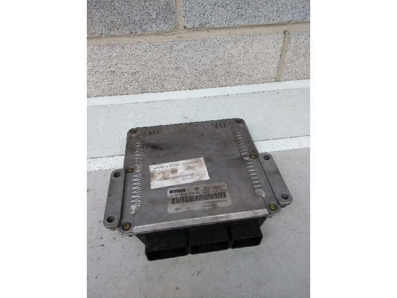Recambio de centralita motor uce para renault scenic rx4 (ja0) 1.9 dci diesel cat referencia OEM IAM 0281010979 HOM8200039569 82