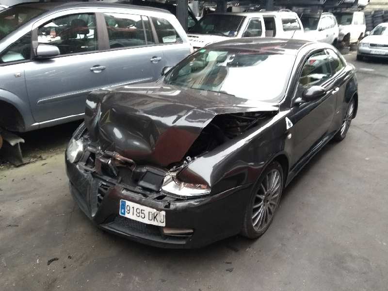 alfa romeo gt (125) del año 2005