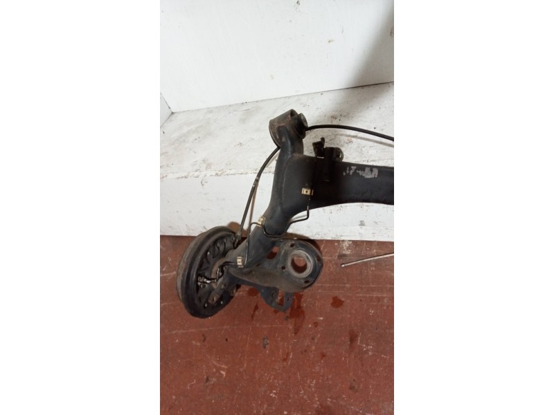 Recambio de puente trasero para volkswagen polo (9n1) 1.9 sdi referencia OEM IAM   TAMBOR