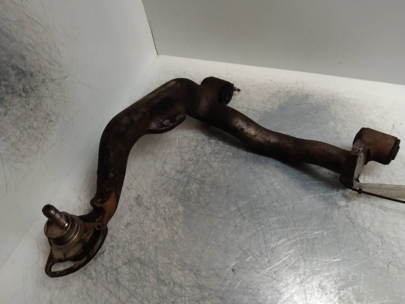 Recambio de brazo suspension inferior delantero derecho para volkswagen caravelle g referencia OEM IAM    Recambio de brazo suspension inferior delantero derecho para volkswagen caravelle g referencia OEM IAM