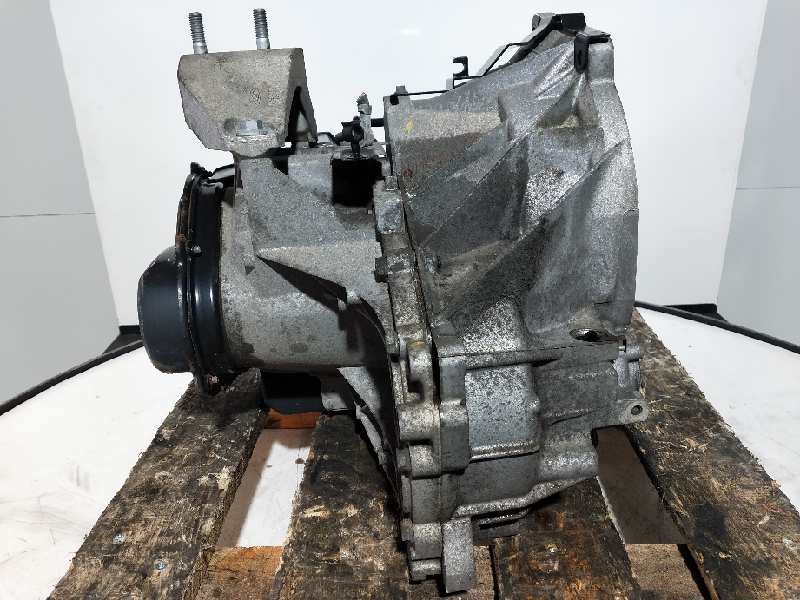 Recambio de caja cambios para ford fiesta (cb1) ambiente referencia OEM IAM 8A6R7002CA TTFD0 070709 130808