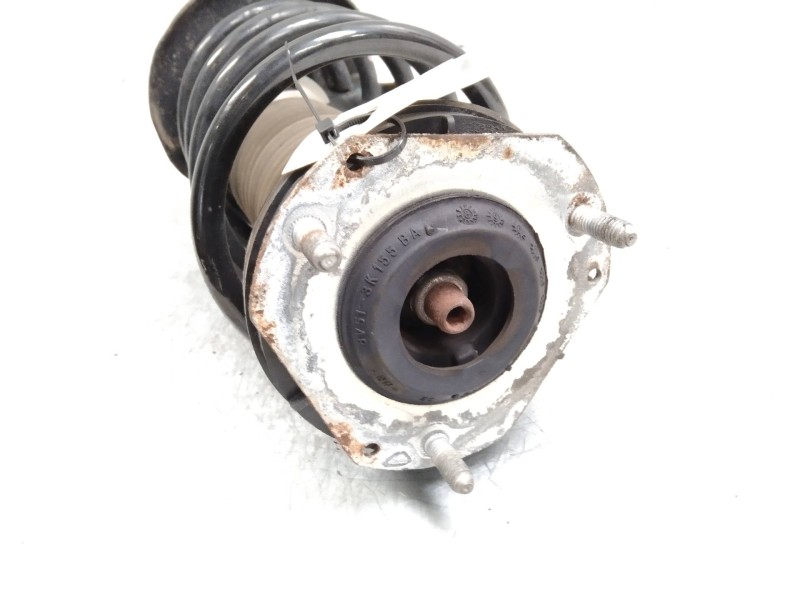 Recambio de amortiguador delantero derecho para ford fiesta (cb1) ambiente referencia OEM IAM 8V5118045BF 1713973 
