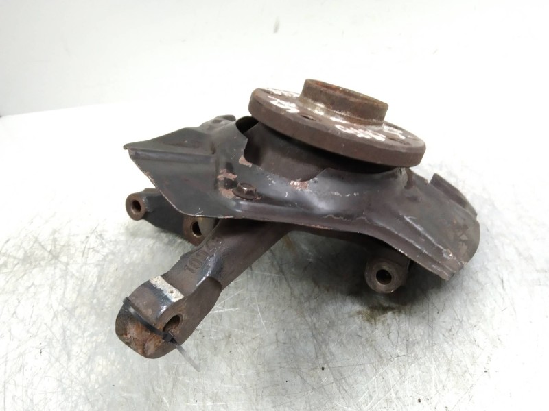 Recambio de mangueta delantera derecha para peugeot expert kombi 1.9 turbodiesel referencia OEM IAM   