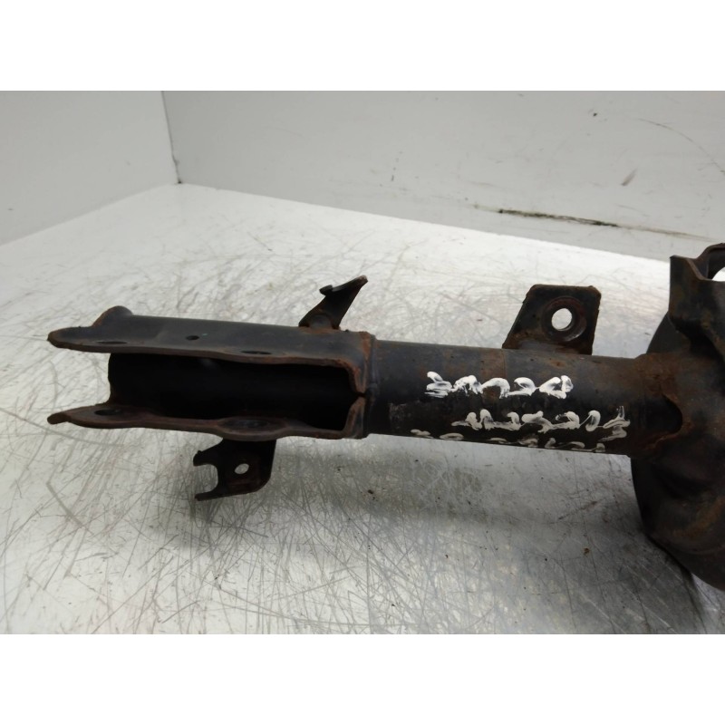 Recambio de amortiguador delantero derecho para ford fiesta (cb1) ambiente referencia OEM IAM 8V5118045BF 1713973 