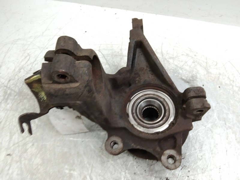 Recambio de mangueta delantera derecha para peugeot partner (s2) referencia OEM IAM    Recambio de mangueta delantera derecha para peugeot partner (s2) referencia OEM IAM