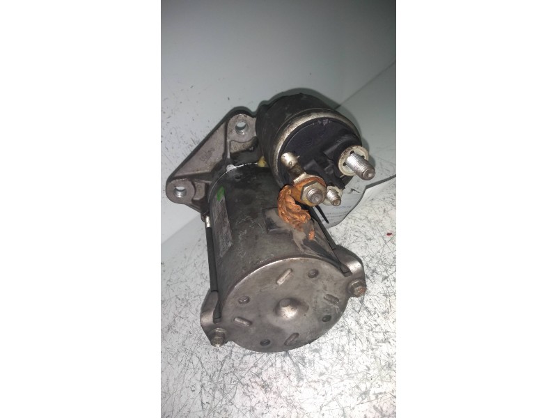 Recambio de motor arranque para ford fiesta (cb1) ambiente referencia OEM IAM 8V2111000BD TS1E10 VALEO
