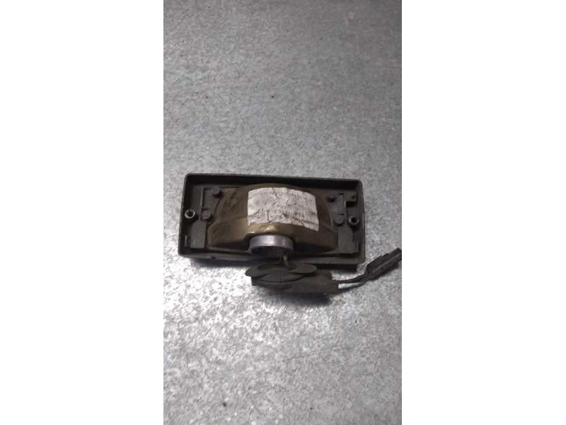 Recambio de faro antiniebla izquierdo para renault 25 (b29) 2.9 referencia OEM IAM   