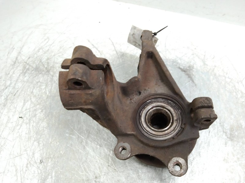 Recambio de mangueta delantera derecha para peugeot partner (s2) referencia OEM IAM   