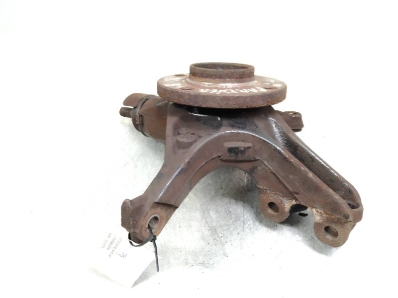 Recambio de mangueta delantera izquierda para peugeot partner kasten confort l1 referencia OEM IAM   