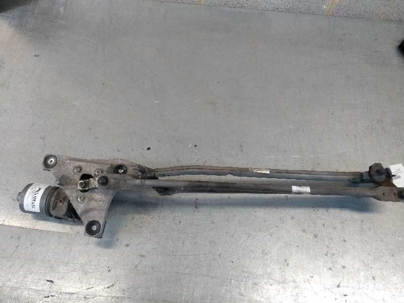 Recambio de motor limpia delantero para volvo v50 familiar 2.0 d kinetic referencia OEM IAM 0390241924 3099344 3397020756 306993