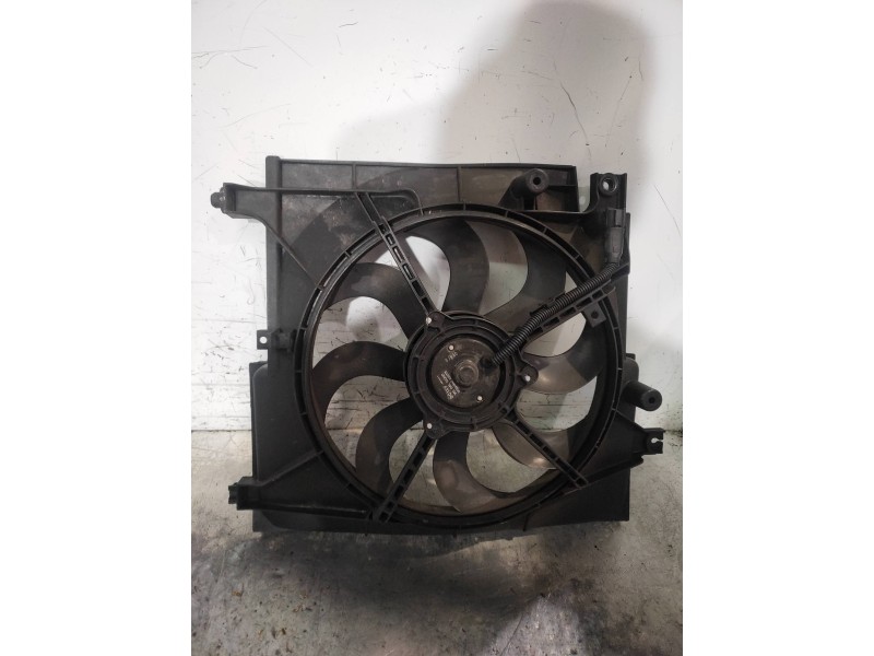 Recambio de electroventilador para kia carnival 2.9 crdi cat referencia OEM IAM 977304DXXX  