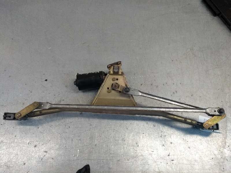 Recambio de motor limpia delantero para volvo serie 460 1.9 turbodiesel referencia OEM IAM 0390246313  