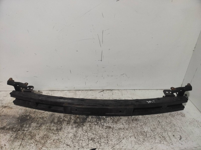 Recambio de refuerzo paragolpes delantero para kia carnival 2.9 crdi cat referencia OEM IAM   