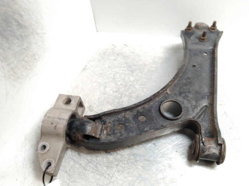 Recambio de brazo suspension inferior delantero derecho para volkswagen jetta (1k2) advance referencia OEM IAM   