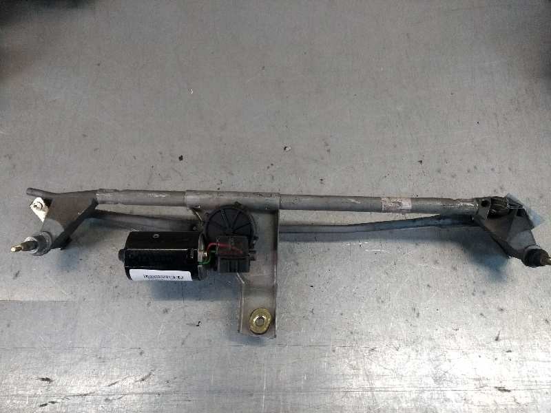 Recambio de motor limpia delantero para volvo c70 cabriolet 2.4 20v turbo cat referencia OEM IAM 0390241133 9169321 