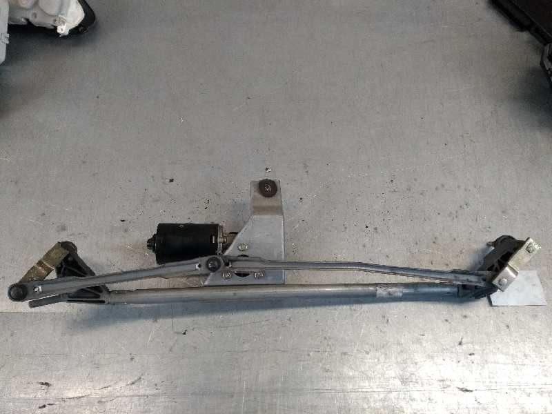 Recambio de motor limpia delantero para volvo c70 cabriolet 2.4 20v turbo cat referencia OEM IAM 0390241133 9169321 