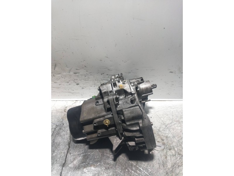 Recambio de caja cambios para renault 19 (b/c/l53) 1.8 referencia OEM IAM JB3027 C285985 