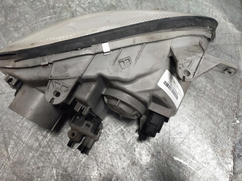 Recambio de faro izquierdo para daewoo leganza 2.0 cat referencia OEM IAM   