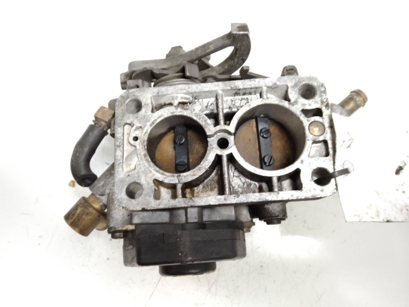 Recambio de caja mariposa para renault 19 (b/c/l53) 1.8 referencia OEM IAM 3236CFR2106  