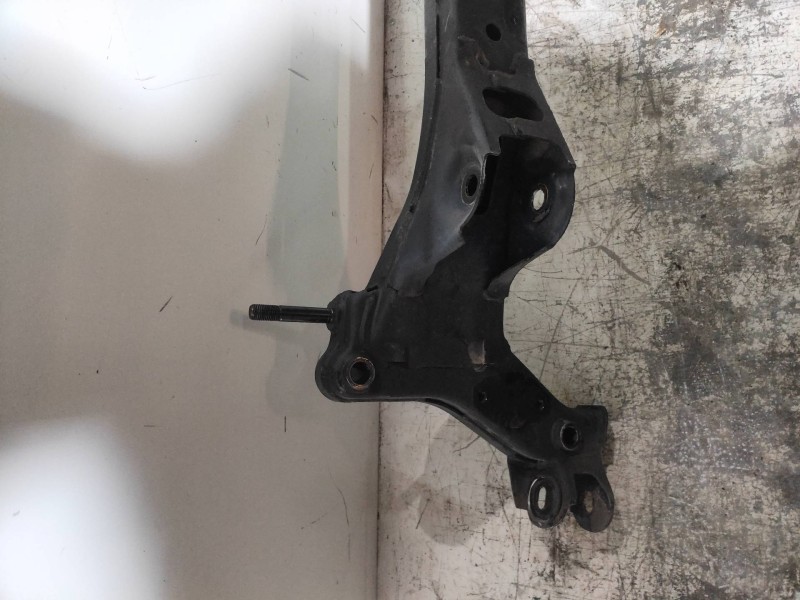 Recambio de puente trasero para kia carnival 2.9 crdi cat referencia OEM IAM   