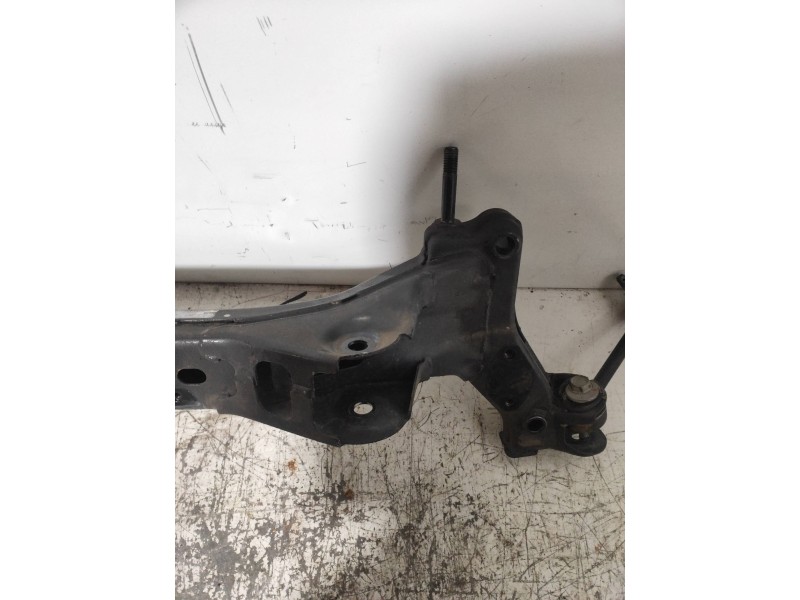 Recambio de puente trasero para kia carnival 2.9 crdi cat referencia OEM IAM   