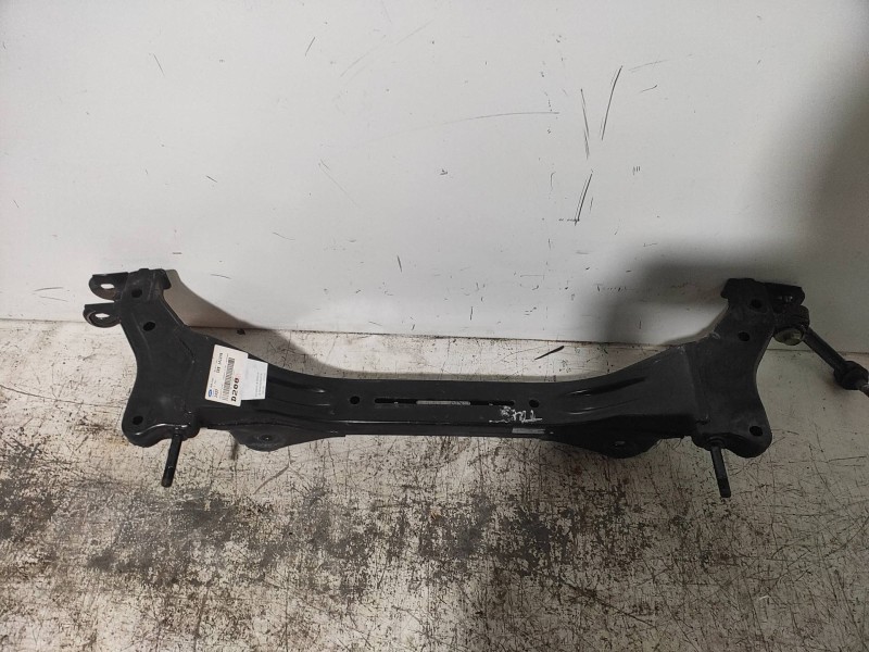 Recambio de puente trasero para kia carnival 2.9 crdi cat referencia OEM IAM   