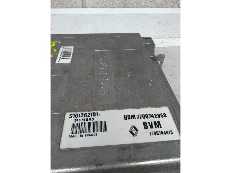 Recambio de centralita motor uce para renault 19 (b/c/l53) referencia OEM IAM S101262101D HOM7700742850 7700744413 Recambio de centralita motor uce para renault 19 (b/c/l53) referencia OEM IAM S101262101D HOM7700742850 7700744413