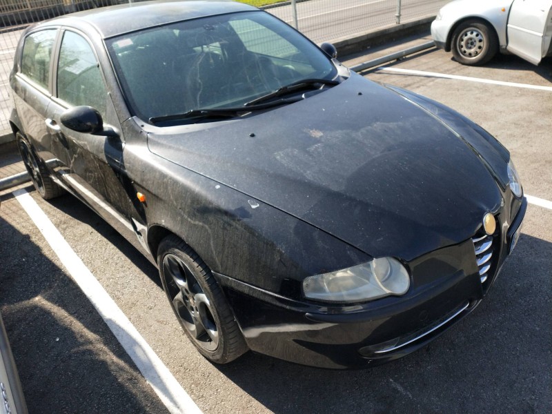 alfa romeo 147 (190) del año 2001