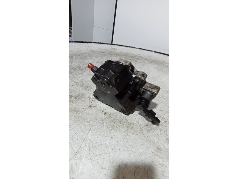 Recambio de bomba inyeccion para hyundai sonata (nf) 2.0 crdi comfort ii referencia OEM IAM 0445010121 3310027400 BOSCH