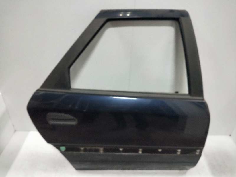 Recambio de puerta trasera derecha para renault safrane (b54) 3.0 v6 referencia OEM IAM   