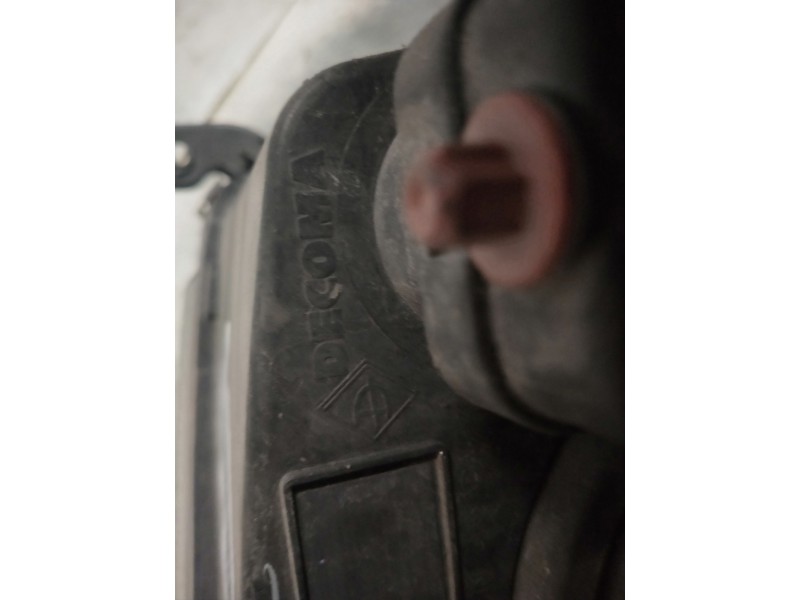 Recambio de faro izquierdo para dodge caliber s referencia OEM IAM   