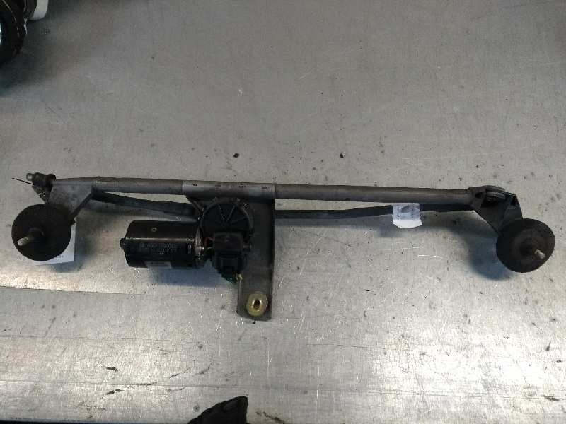 Recambio de motor limpia delantero para volvo s70 berlina 2.5 cat referencia OEM IAM 0390241133 9169321 